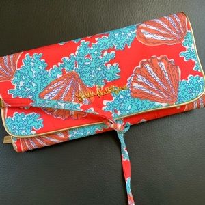 Lilly Pulitzer travel makeup / jewelry bag